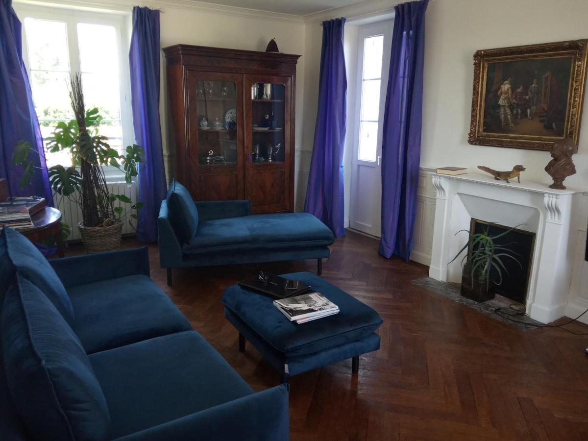 Les Mariesis Bed and Breakfast Osmanville Buitenkant foto